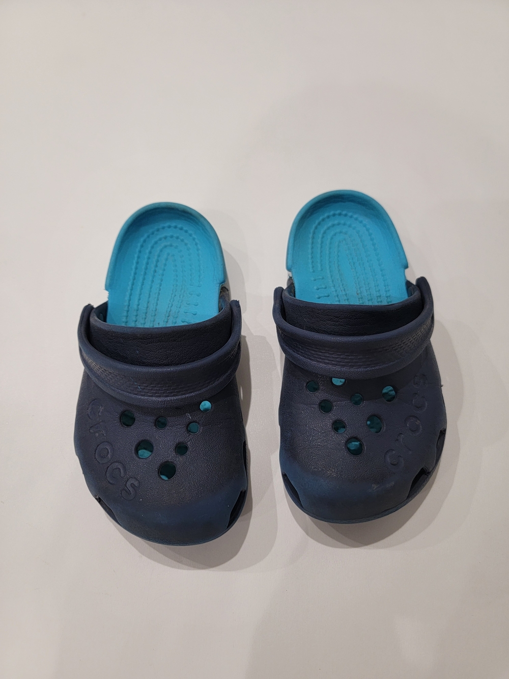 Crocs Kids Classic Clog - Navy with Bright Blue Lining